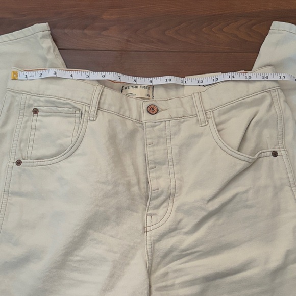 We The Free Good Luck Mid-Rise Barrel Jeans Size 30 NWT - Picture 4 of 11